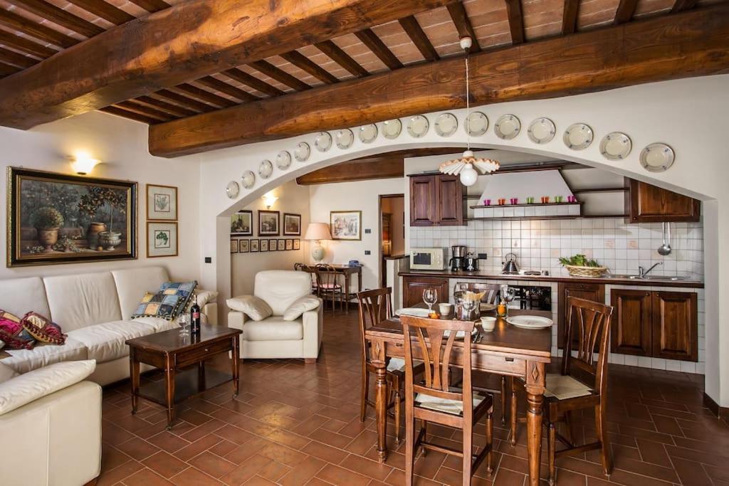Castello Di Fulignano Ildebrando Superior Apartment ซานจีมิญญาโน ภายนอก รูปภาพ